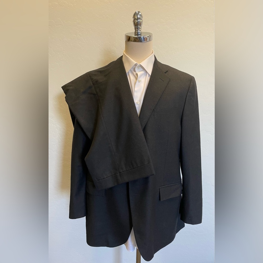 Polo Ralph Lauren Made in‎ Italy Subtle Stripe Wool Suit in Charcoal Size 46 R